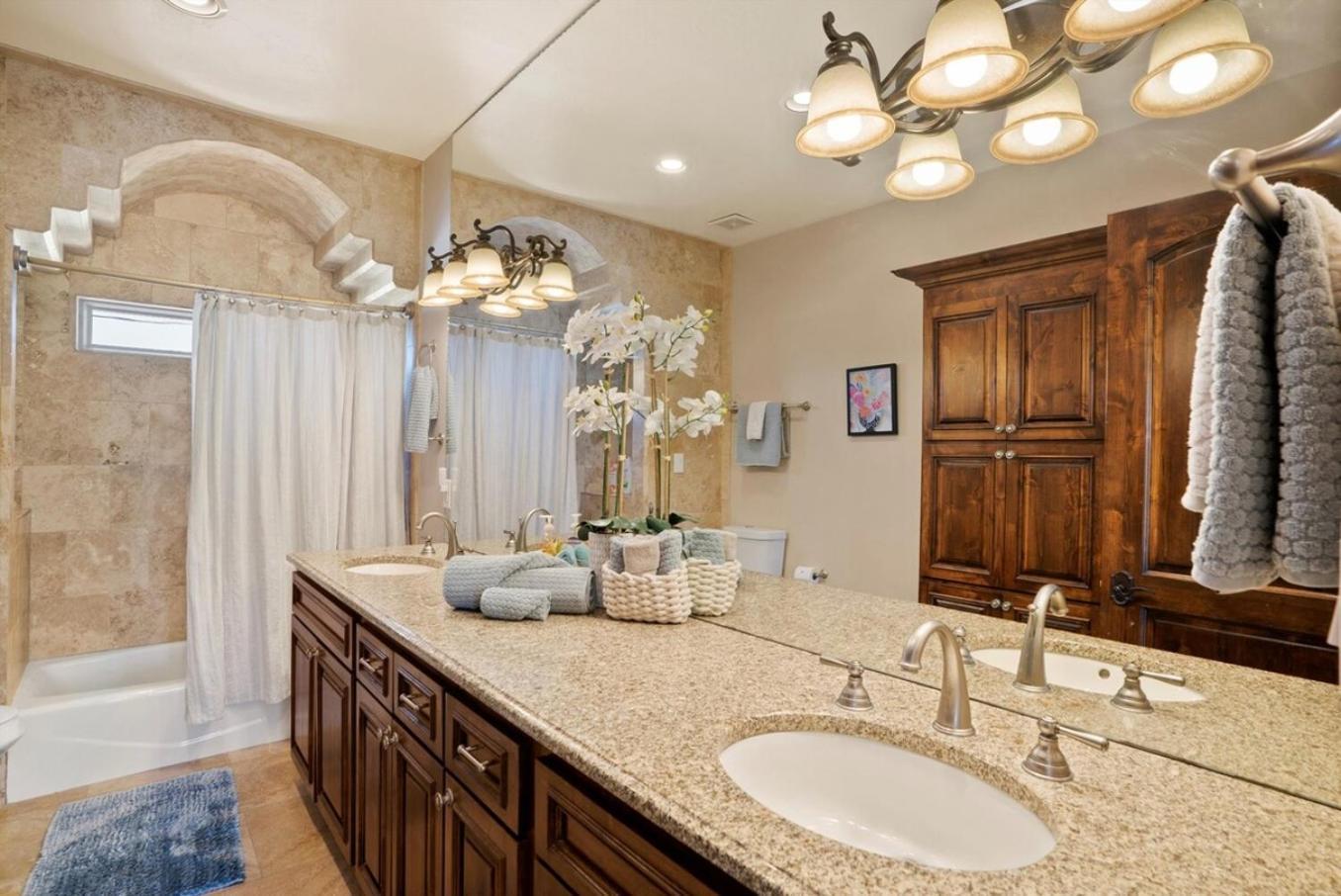 Luxury Tuscan Villa Near Old Town Albuquerque Exterior photo